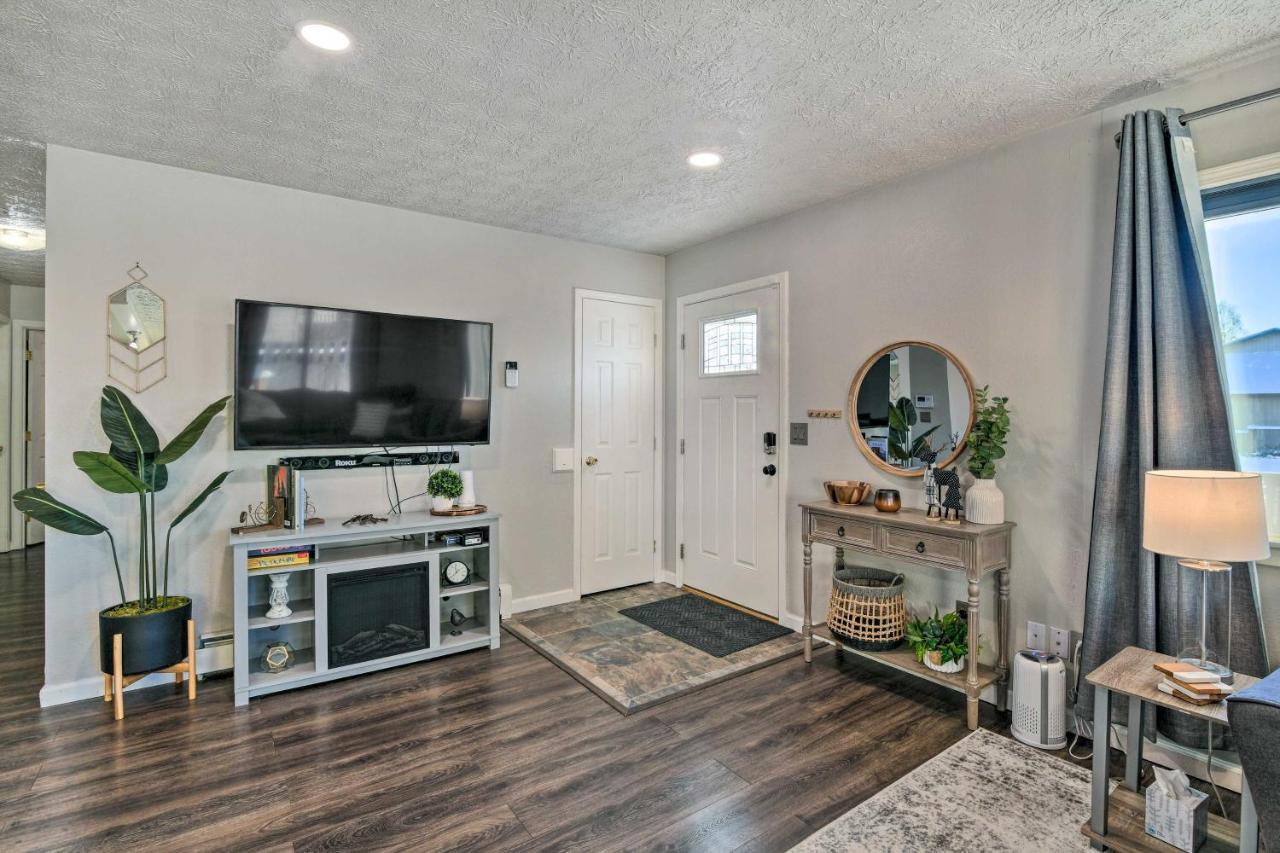 Updated Townhome Near Airport And Shopping! Anchorage Exterior foto