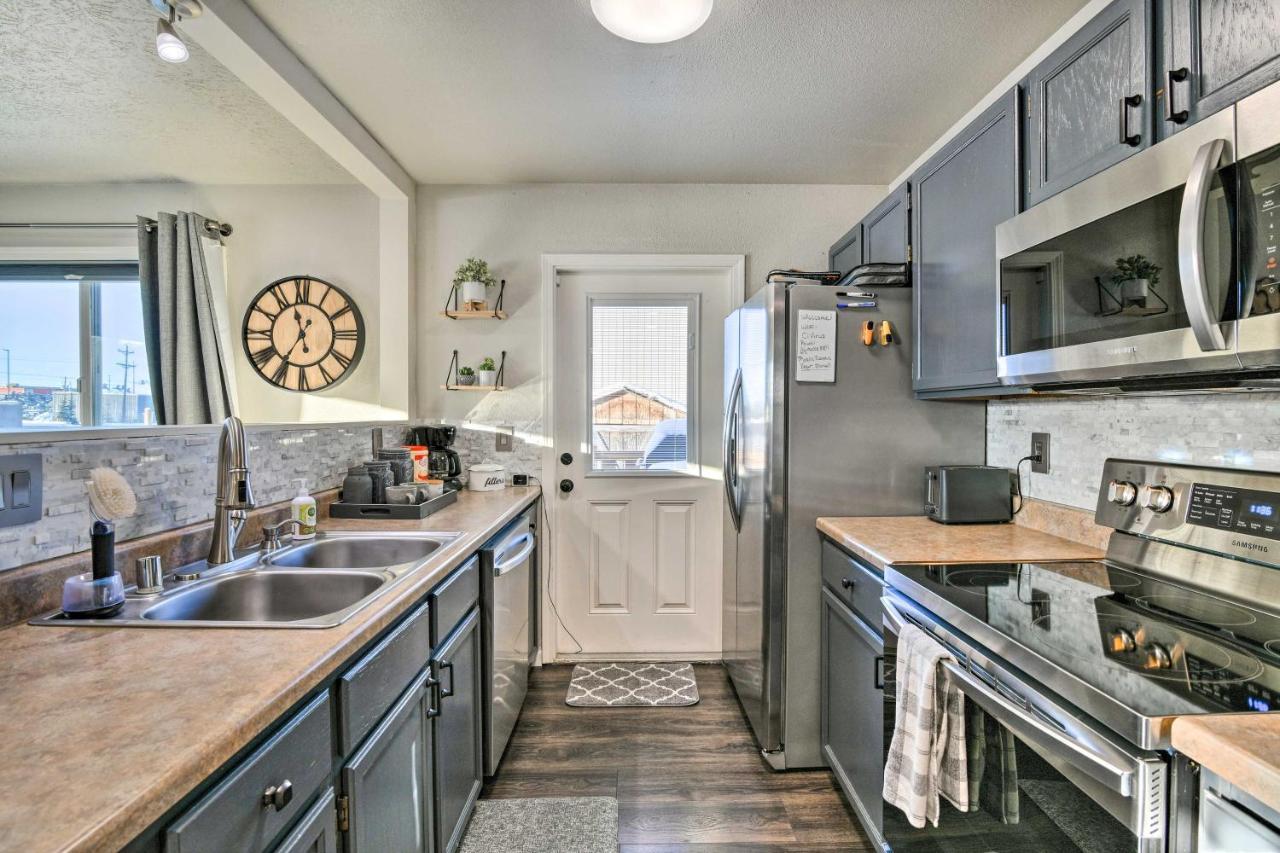 Updated Townhome Near Airport And Shopping! Anchorage Exterior foto